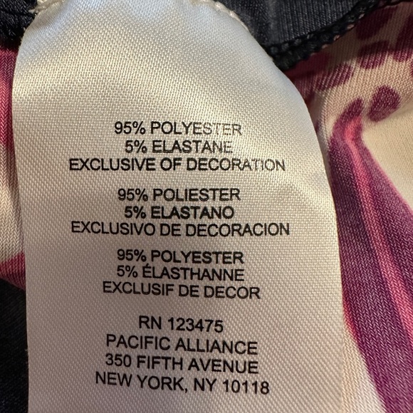 Ellen Tracy top. - Picture 4 of 6